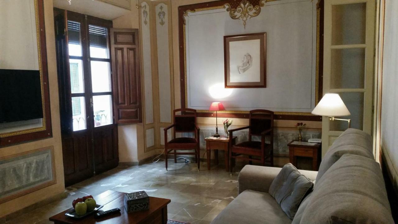 Patio San Jeronimo Casa De Arte Apartment กรานาดา ภายนอก รูปภาพ